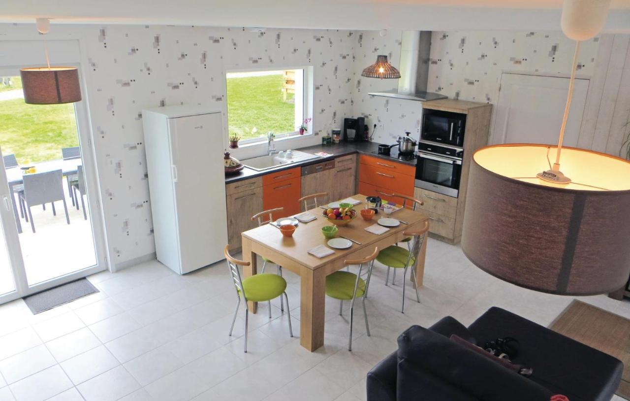 Stunning home in Brain-sur-Alonnes with 3 Bedrooms&WiFi Exterior foto