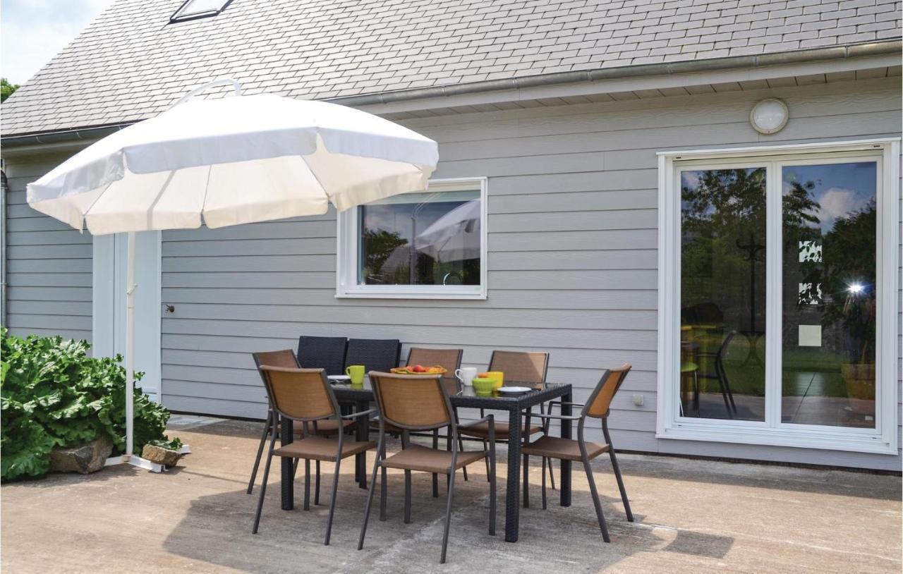 Stunning home in Brain-sur-Alonnes with 3 Bedrooms&WiFi Exterior foto